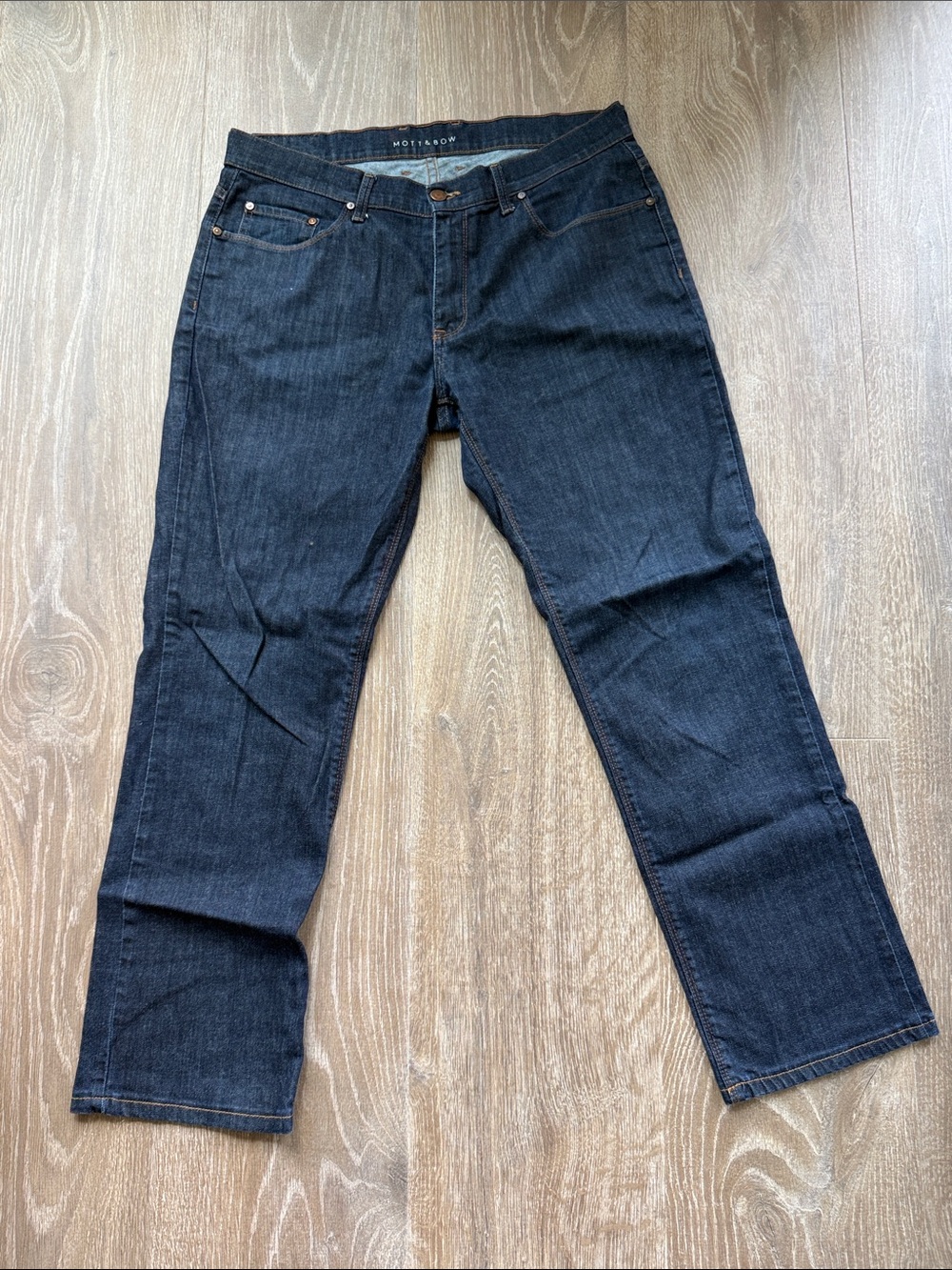 Mott & Bow Jeans Mens Size 35 X 34 Straight dark wash Denim Stretch Comfort